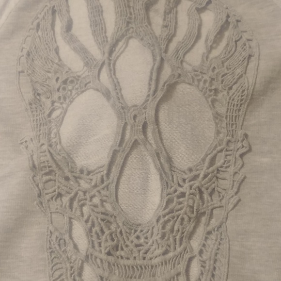 *3 for$10*Skull top - Picture 3 of 4